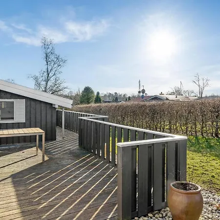 Lovely In With Wifi Holiday home *